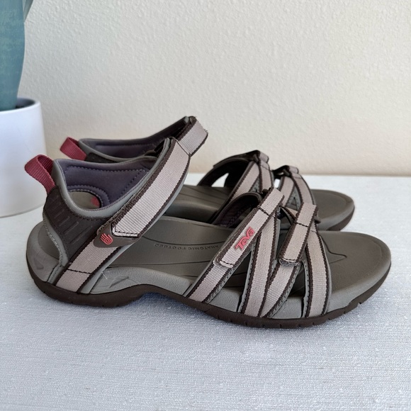 Teva Light Brown Adjustable Ankle Strap Sport Sandals Women’s 9 - Picture 13 of 14